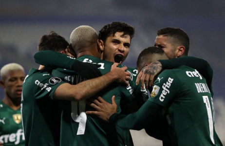 Com Penalti Polemico Palmeiras Supera A Universidad Catolica No Jogo De Ida Das Oitavas Da Libertadores Lance