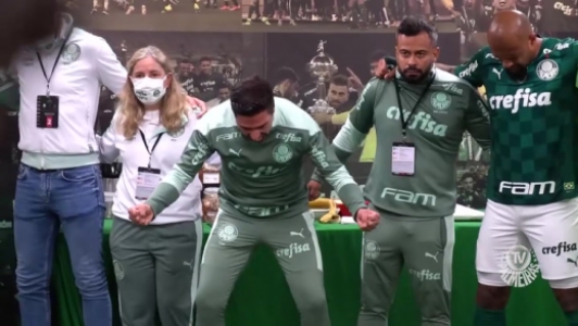 [VÍDEO]: Assista aos bastidores do Palmeiras antes do empate com o Galo na semifinal da Libertadores