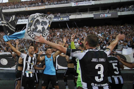 Botafogo - Torcida + Jogadores