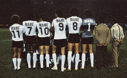 Jogadores da Democracia Corintiana