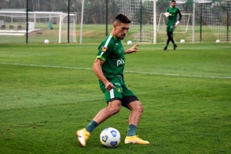 Juninho Valoura está confiante em uma boca campanha do América-MG na fase de grupos da Libertadores