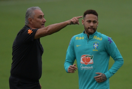Tite e Neymar - Treino da Seleção Brasileira