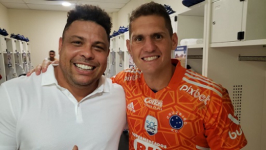 Ronaldo esteve no estádio e viu a grande noite de Rafael Cabral, herói da classificação celeste