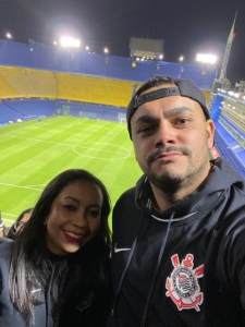 Thaina Cardoso dos Santos, amiga de Cleidson, torcedor do Corinthians