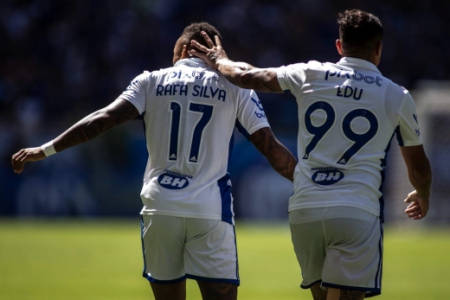 Com 100% de aproveitamento em casa, Cruzeiro empilha cinco vitórias consecutivas na Série B