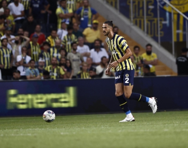 Fenerbahçe x Slovácko - Gustavo Henrique