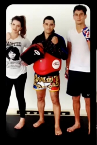 Ganso treinando boxe com Jacó