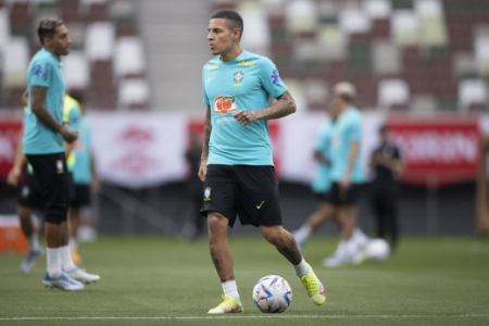 Guilherme Arana - Seleção Brasileira - treino do Brasil