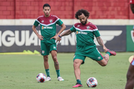 Marcelo - treino no Fluminense