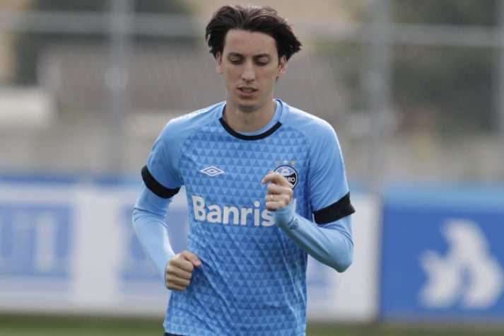 Reapresentado, Geromel confia em títulos com a camisa do Grêmio
