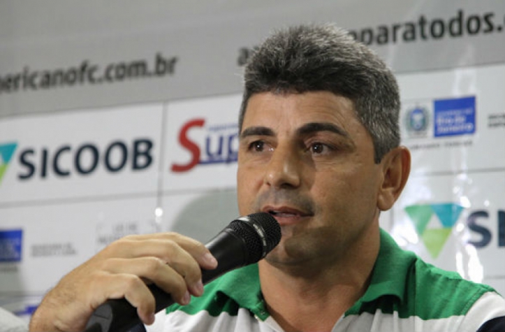 Americano quer renascer: CT gigante e o sonho de ter Adriano Imperador