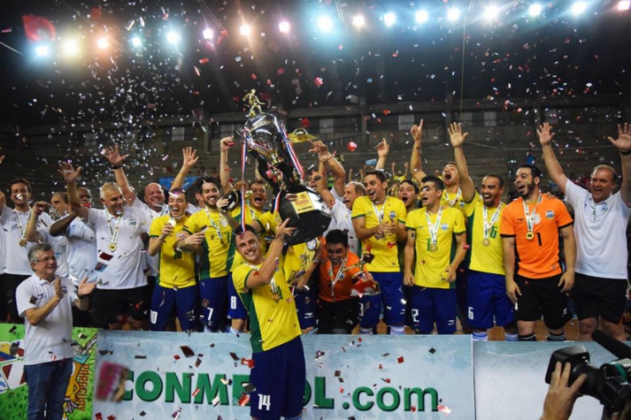 Brasil atropela Argentina e fica com título das Eliminatórias Sul-americanas de futsal