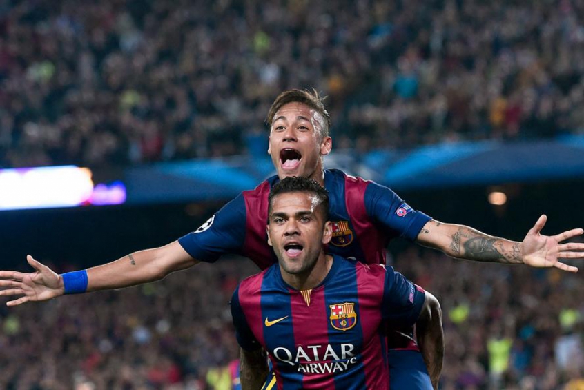 Daniel Alves e Neymar - Barcelona (Foto: Josep Lago/AFP)