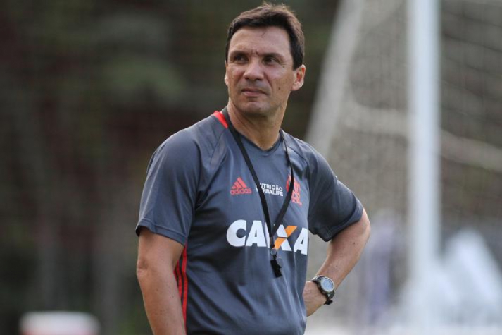 Expulso de campo, Zé Ricardo lamenta derrota: Vamos usar como motivação