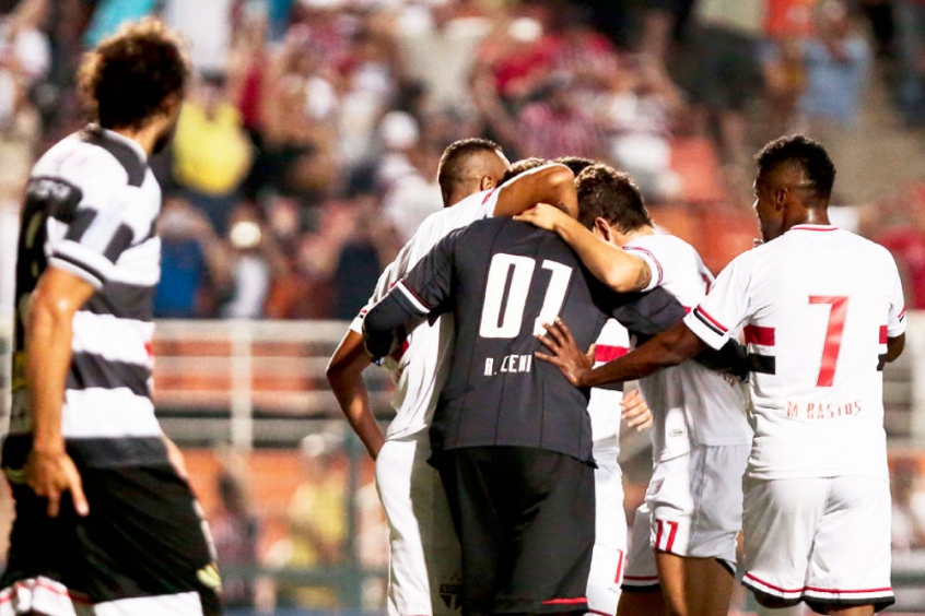 São Paulo 2 x 0 XV de Piracicaba, no Pacaembu (Foto: Ale Cabral/ LANCE!Press)