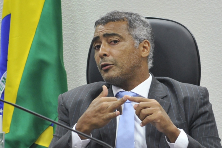CPI de Romário está parada há dois meses por falta de apoio político