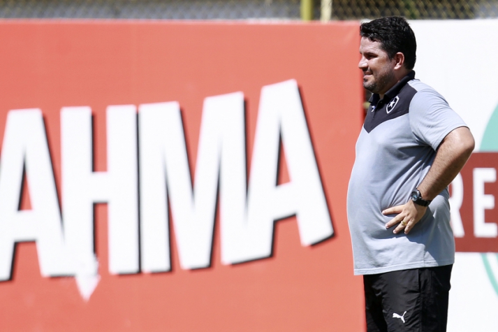 Eduardo Barroca comanda o Sub-20 nessa Taça Guanabara