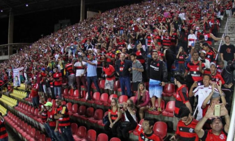 Flamengo inicia vendas de ingressos para sócios-torcedores para partida contra o Atlético-PR