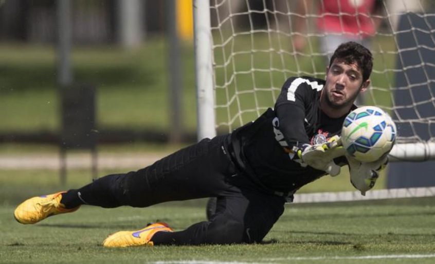 Problemas no gol: Timão pode jogar com seu 3º goleiro contra o Botafogo