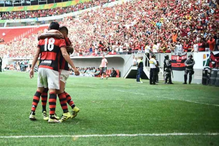 Satisfeito, Zé Ricardo faz elogios a Diego e a Leandro Damião