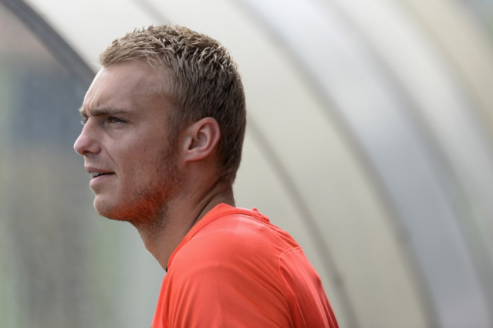 Goleiro Cillessen, com lesão no tornozelo, volta no fim deste mês ao Barcelona