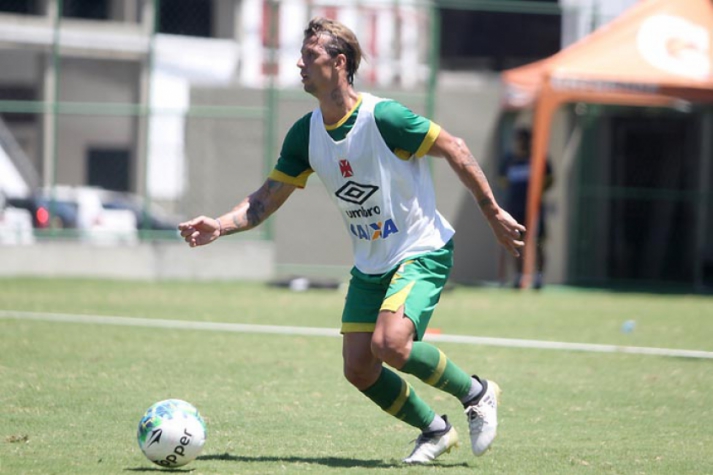 Treino Vasco - Diguinho