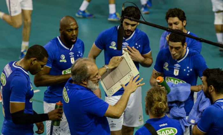 Sada Cruzeiro e Canoas fazem terceira partida das quartas