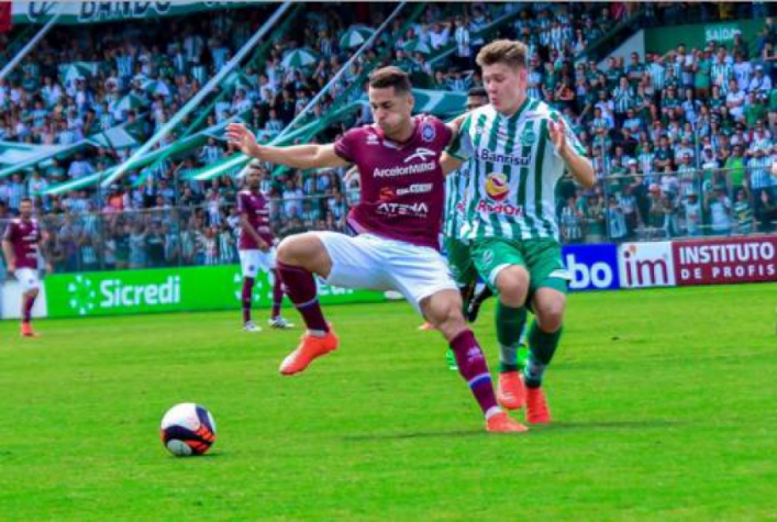 Caxias vence por 1 a 0 no clássico CaJu