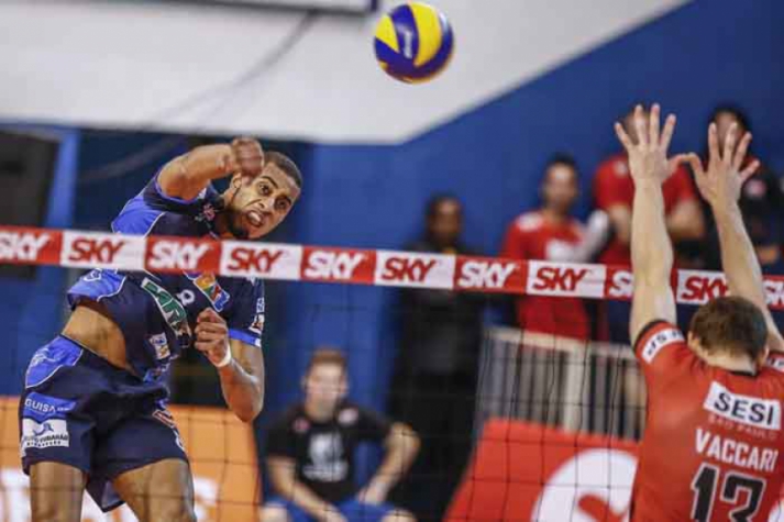 SUPERLIGA MASCULINA 16/17: Funvic Taubaté vence o Sesi-SP e abre vantagem na série pelas semifinais