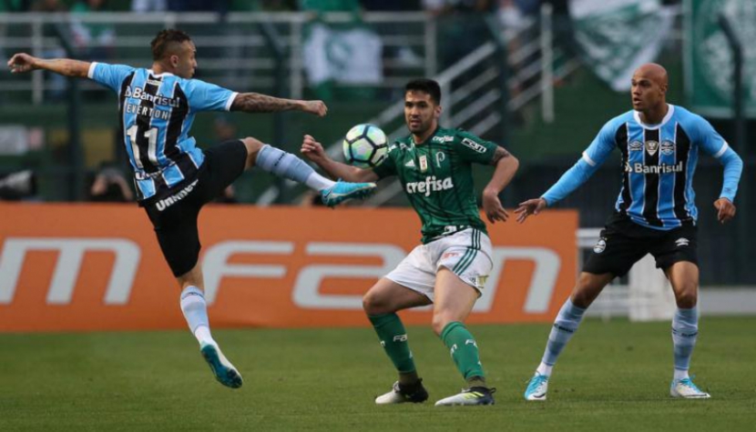 Mesmo derrotado, Renato diz não se arrepender de ter poupado jogadores