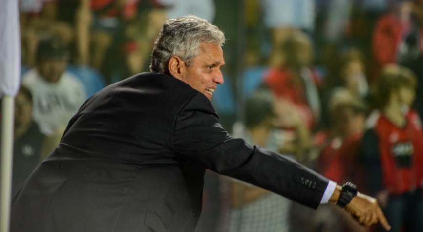 Gol sofrido contra o Paraná foi o primeiro do Flamengo com Rueda