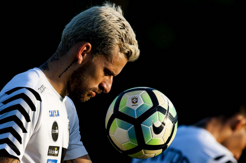 Lucas Lima, do Santos