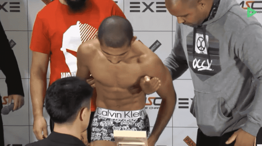 Daniel Lima sofre para se manter de pé em pesagem do Pancrase 290