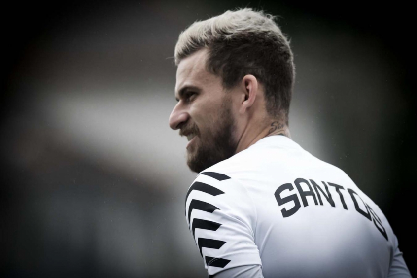 Tempo de contrato e sal&Atilde;&iexcl;rio: os detalhes do retorno de Lucas Lima ao Santos  | LANCE!