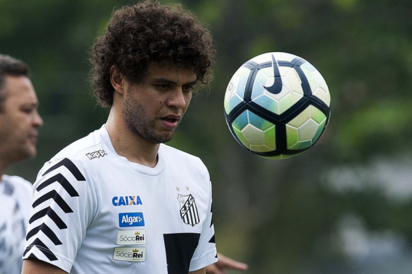 Victor Ferraz, do Santos