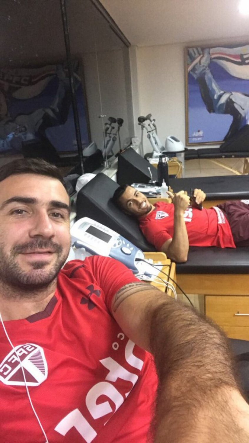 Lucas Pratto abdicou da folga e esteve no CT da Barra Funda na segunda-feira