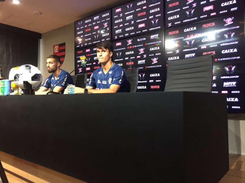 Thuler cita atmosfera diferente em clássico e celebra bom início de 2018