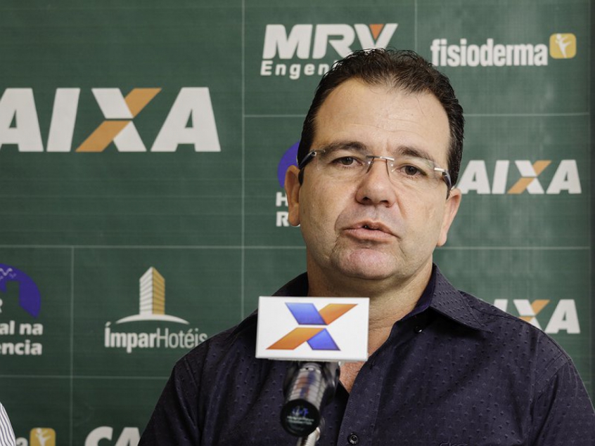 Enderson Moreira