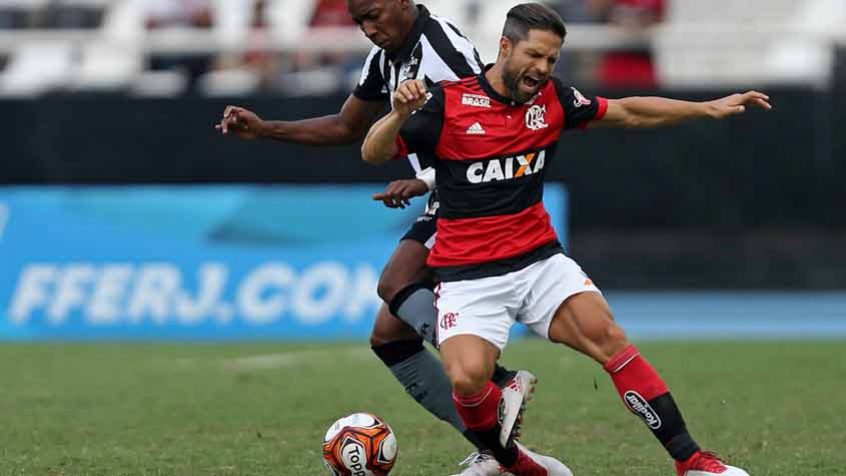Diego valoriza vitória na casa do Botafogo: Clássico é sempre especial