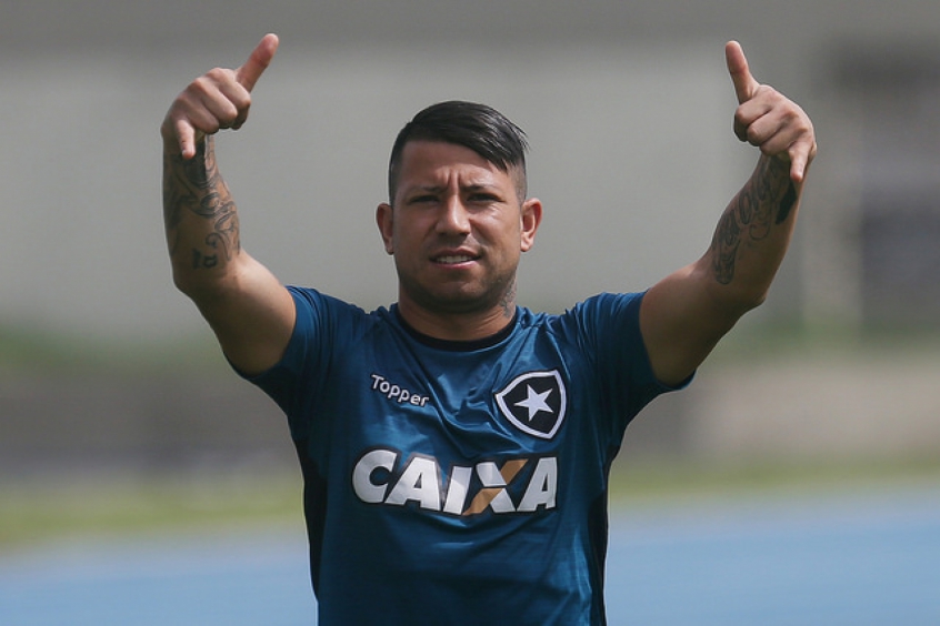 Léo Valencia - Botafogo