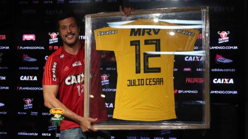 Julio Cesar se despede: O que mais quero é ter deixado algo de positivo