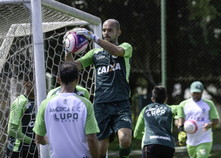 Fernando Leal