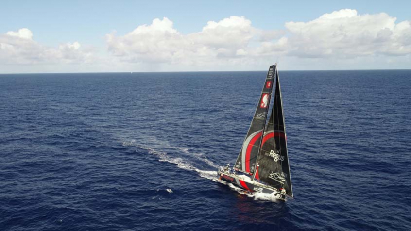 Volvo Ocean Race: Tudo embolado na subida para a Bahia