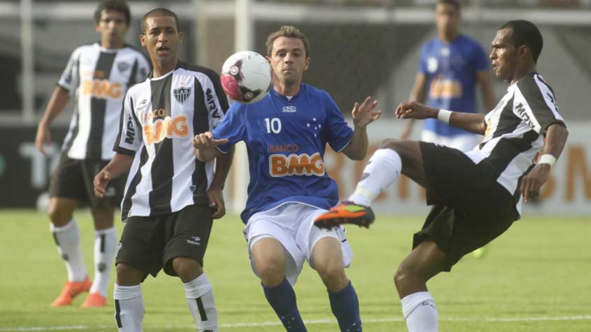 Atlético-MG 2x2 Cruzeiro - 08/04/2012 - (Arena do Jacaré / Sete Lagoas) - 10ª rodada do Campeonato Mineiro 2012
