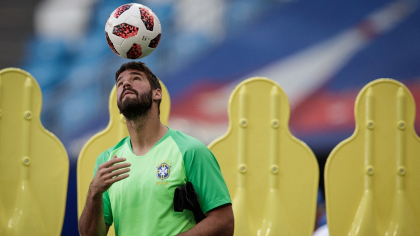 Treino da Seleção Brasileira - Alisson