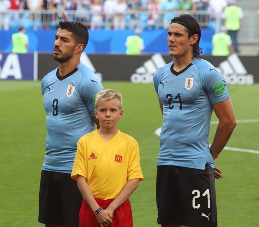 ¿Cuánto mide Luis Suárez? - Altura - Real height - Página 3 5b3a013aac07f