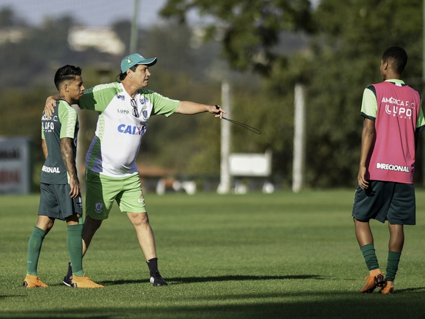 América-MG treino