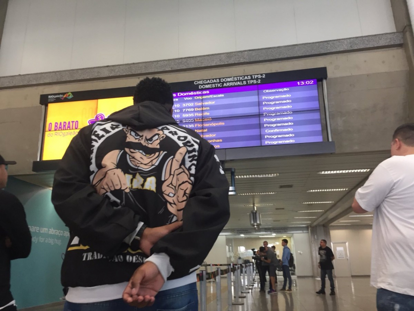 Torcida do Vasco no aeroporto