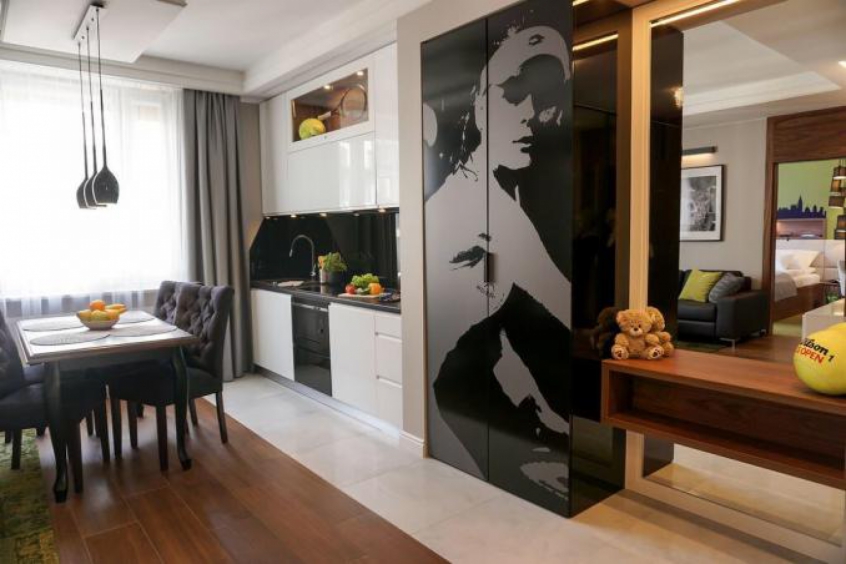 Radwanska Inaugura Hotel Com Tematica De Suas Conquistas Em Cracovia Lance
