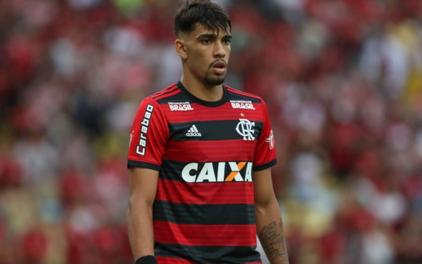 Resultado de imagem para fotos lucas paquetá